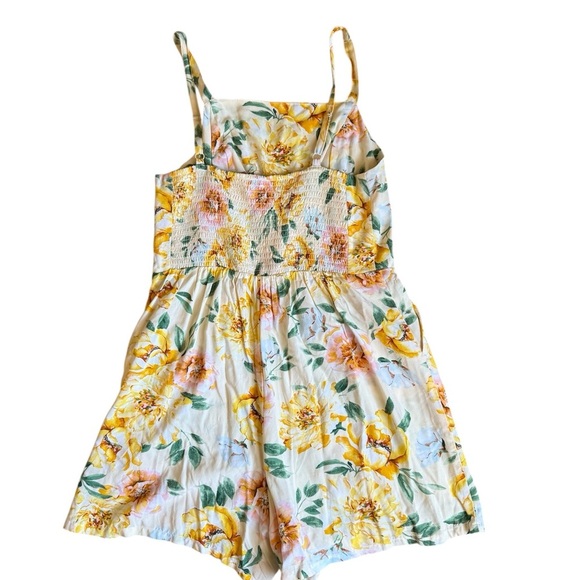 Old Navy Romper - Picture 3 of 4